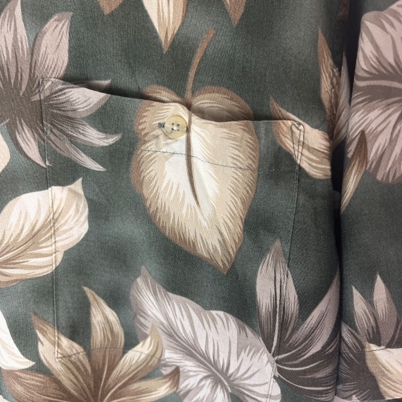 Vintage Pierre Cardin Men's Hawaiian Shirt Size Small - Picture 4 of 7